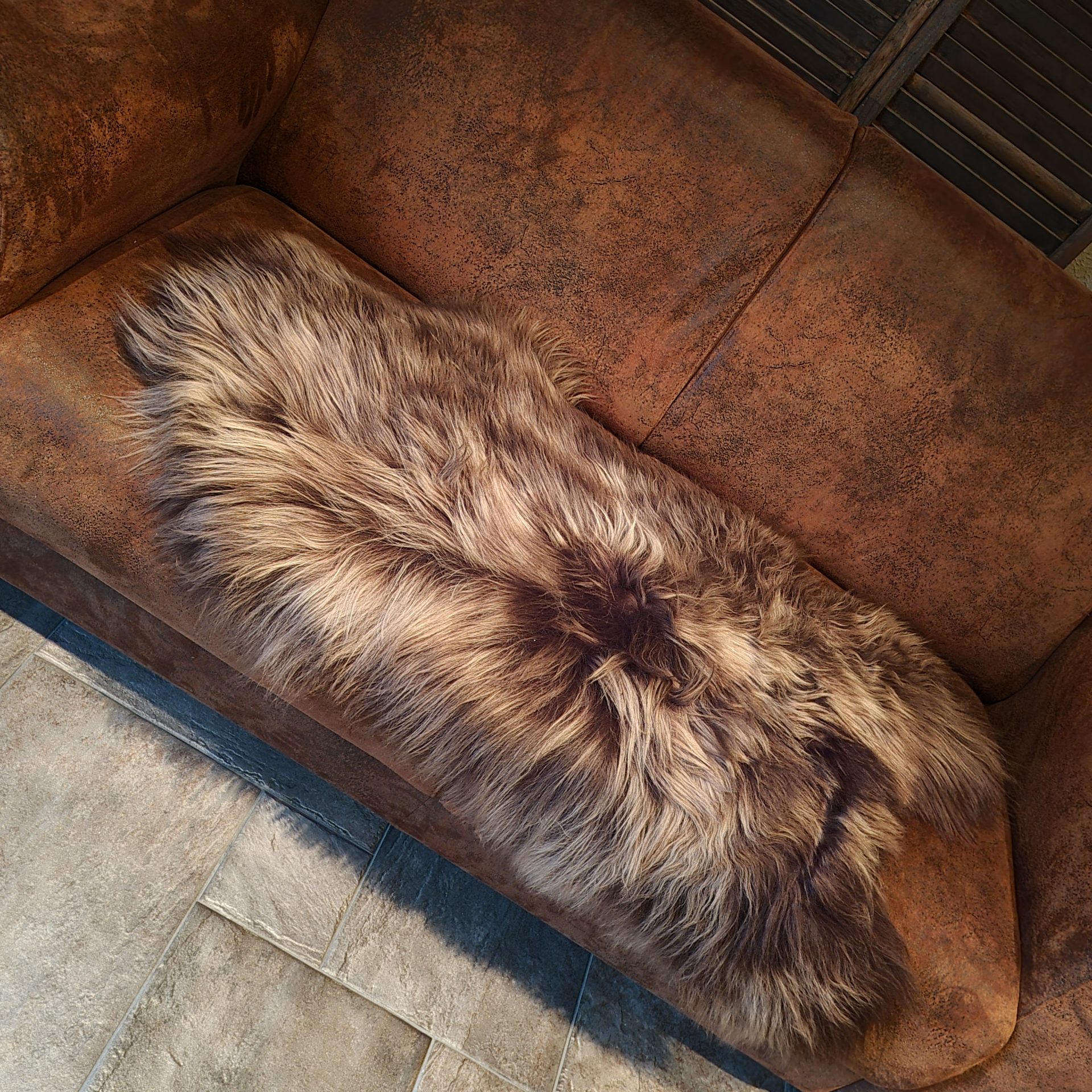 IJslands schapenvacht. Chestnut Brown- Brisa. - Afbeelding 5