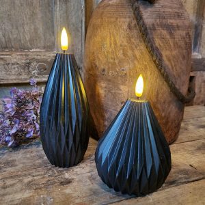 Led wax kaars. Ribbel- laag. Zwart.