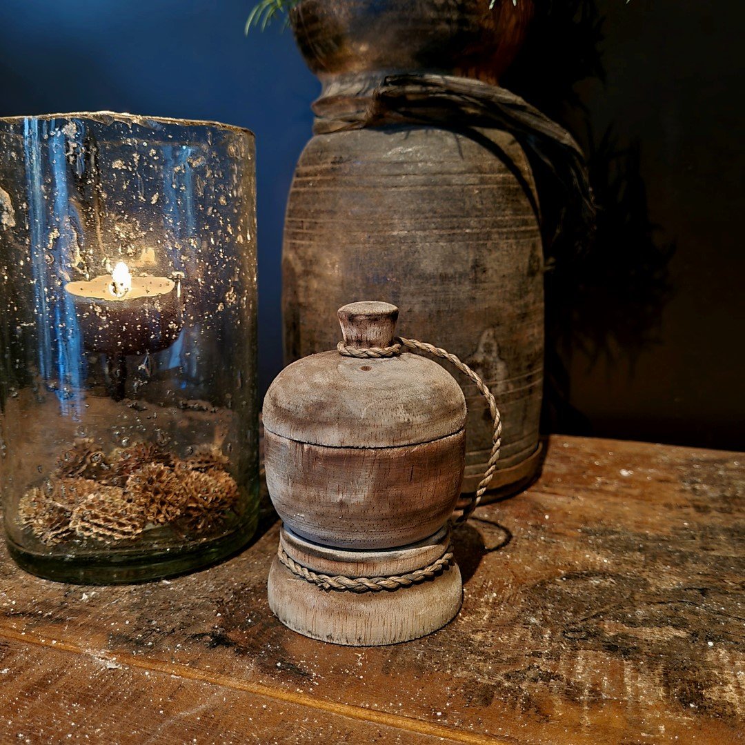 Houten mini potje met deksel. Hoog model. - Afbeelding 7