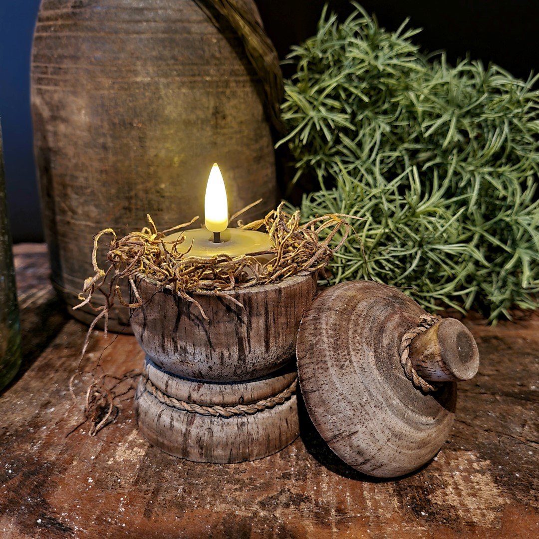 Houten mini potje met deksel. Hoog model. - Afbeelding 15