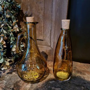 Fles met kurk en oor- Amber Bruin.