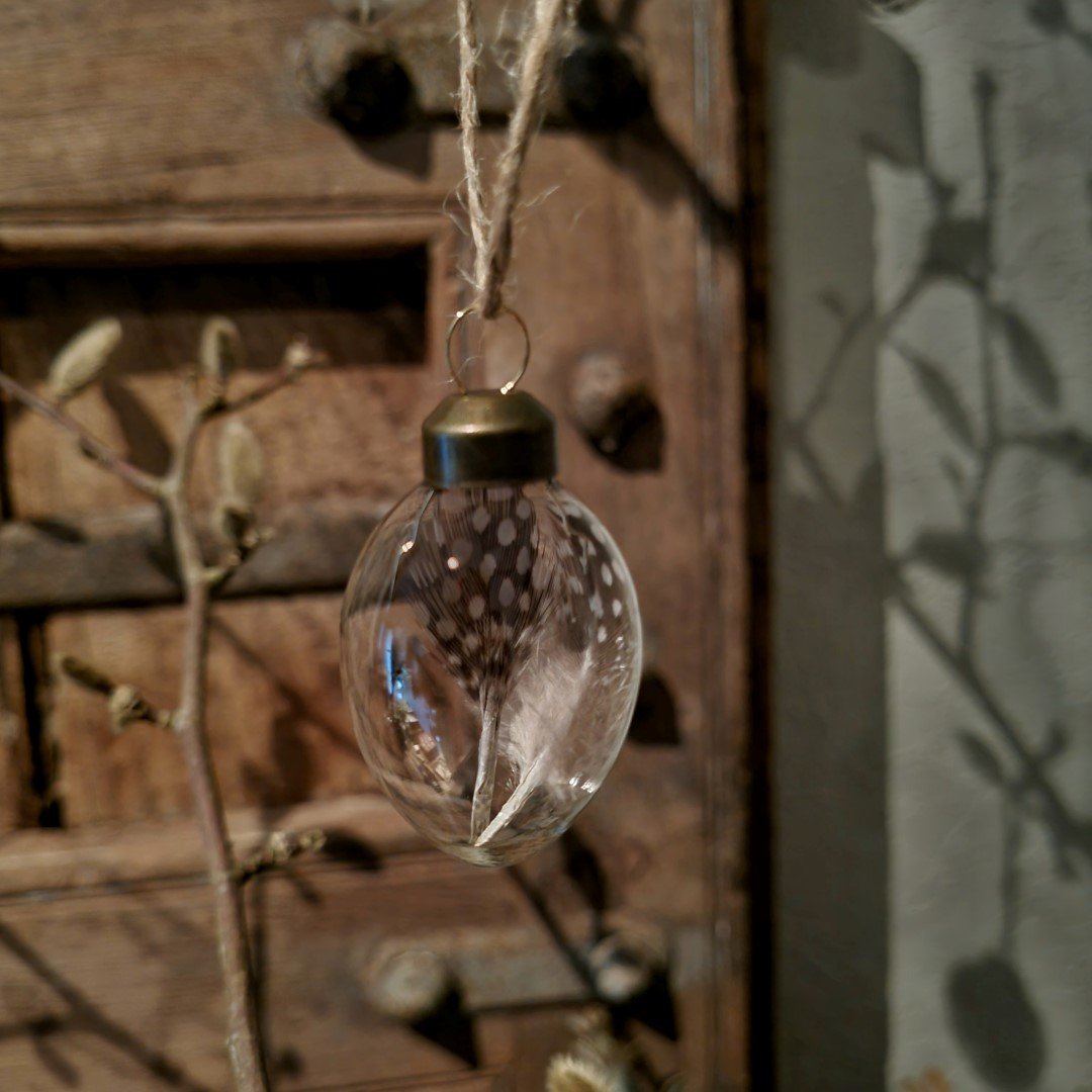 Paasei hanger van glas- Veren en jute touw || Set van 9. - Afbeelding 3