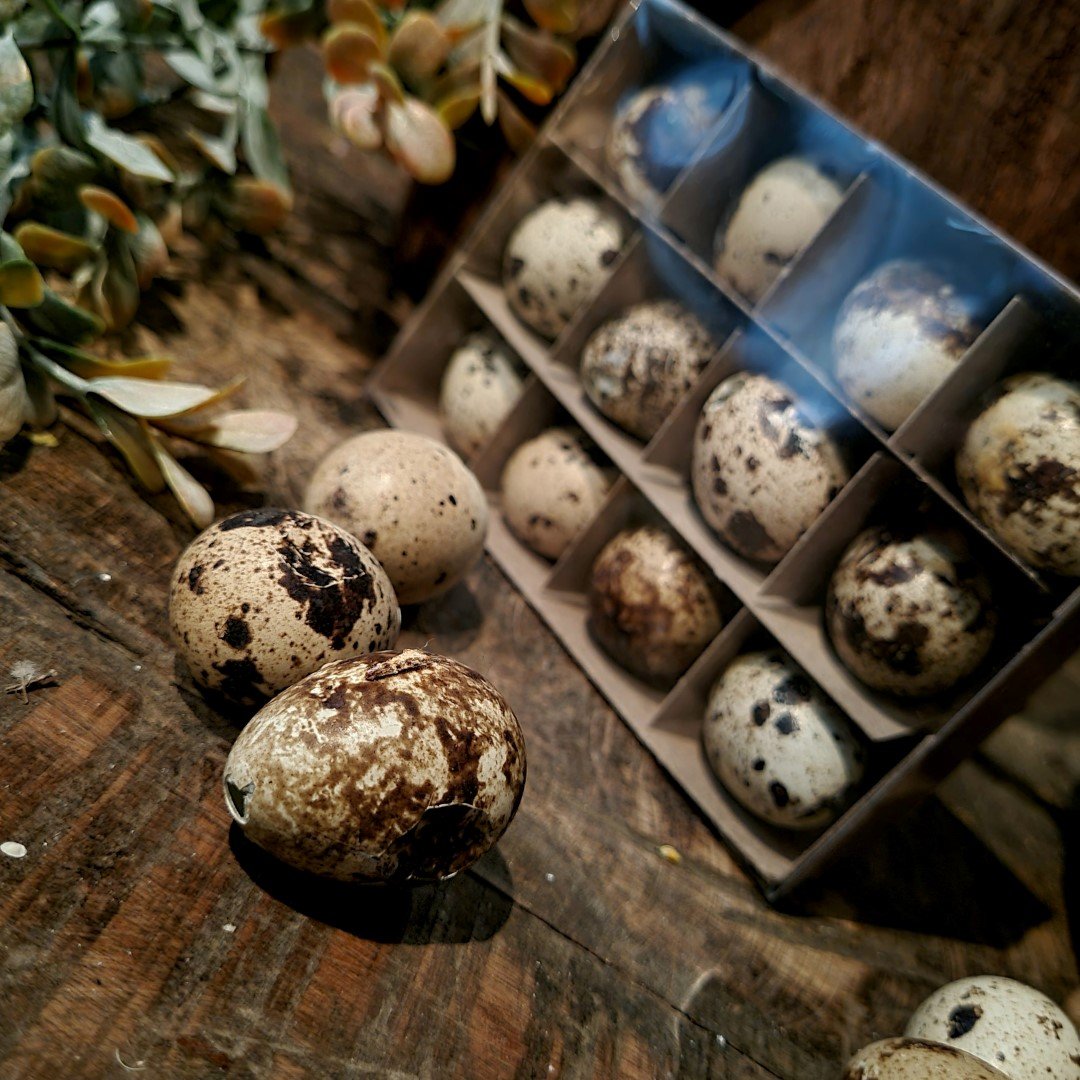 Doosje met 12 kwarteleieren. - Afbeelding 4