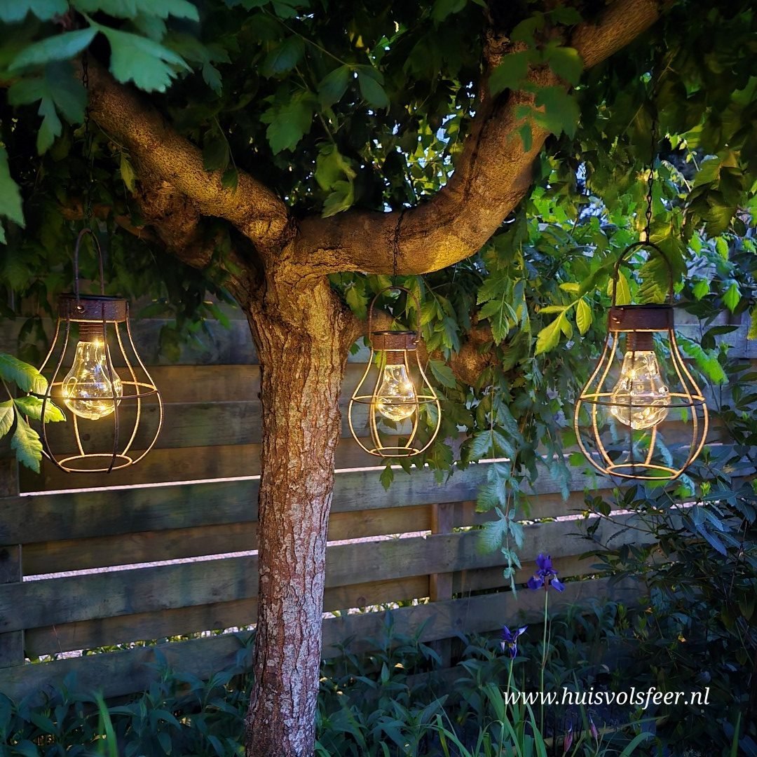 Landelijke hanglantaarn voor in de tuin. Solar. - Afbeelding 2