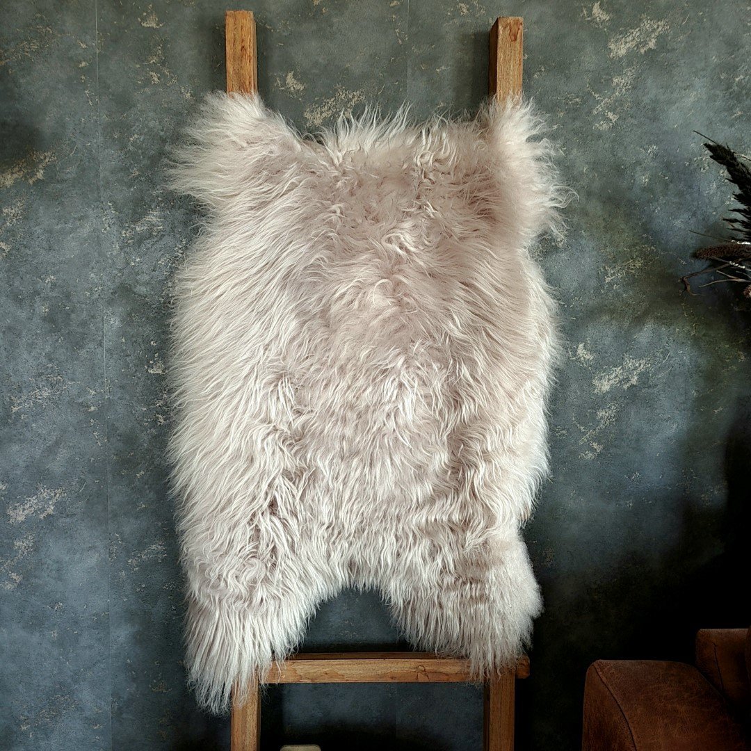 IJslands schapenvacht || Nude.