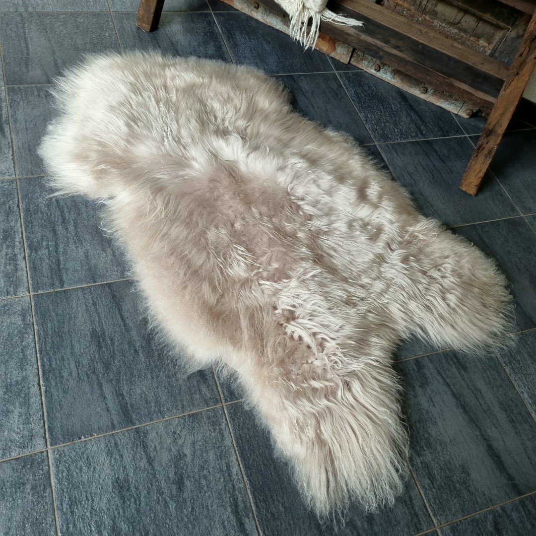 IJslands schapenvacht || Nude. - Afbeelding 3
