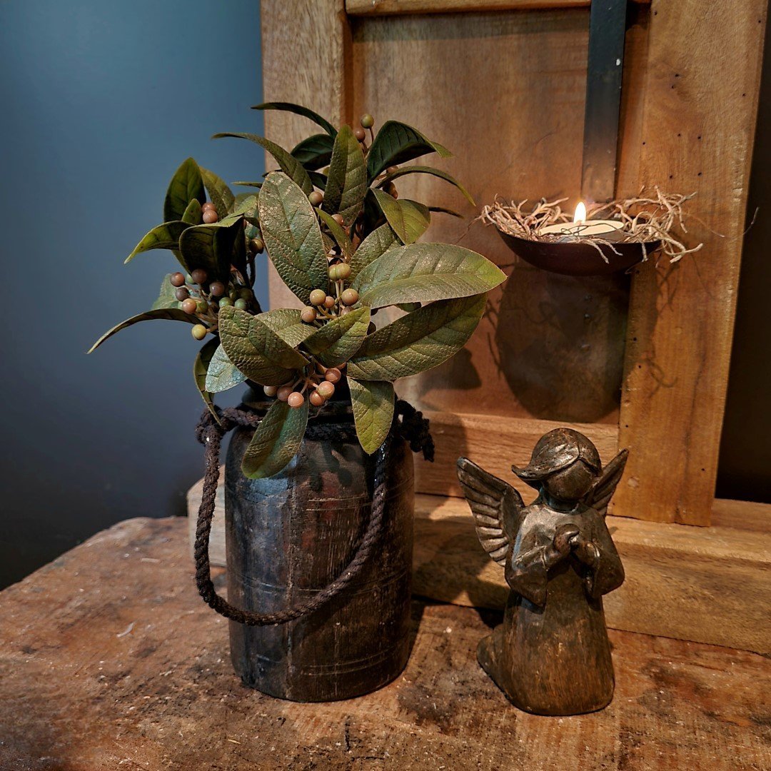 Boeketje Laurier en Bes.