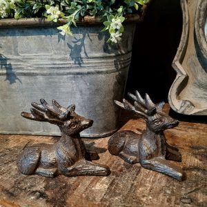 Hertje- gietijzer || Medium.