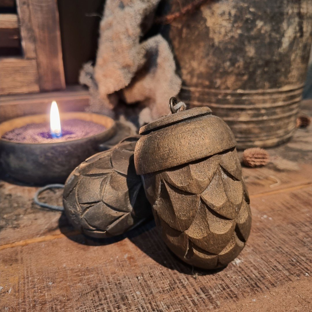 Decoratieve toefhanger || Dennenappel. - Afbeelding 6