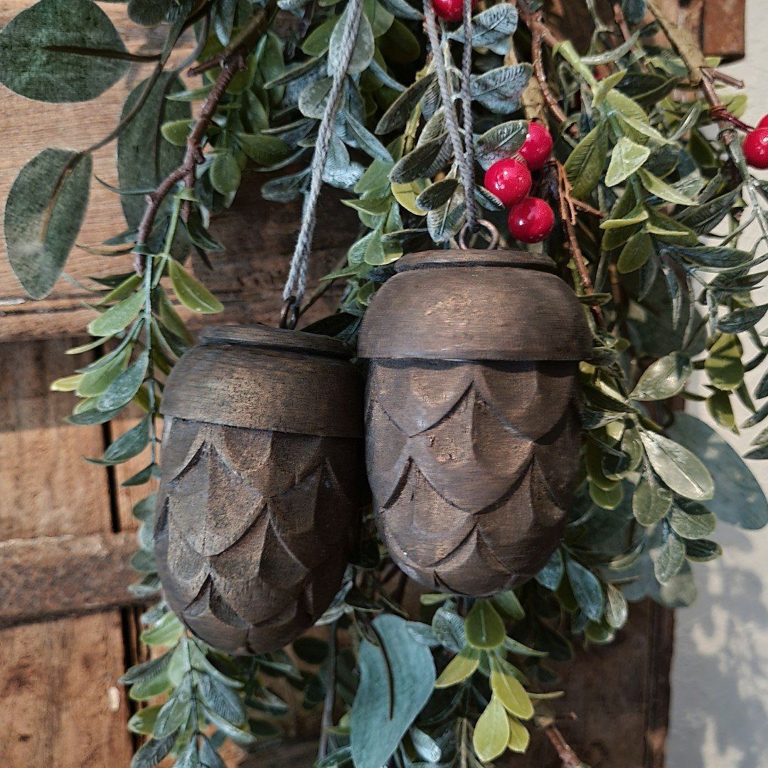 Decoratieve toefhanger || Dennenappel. - Afbeelding 3