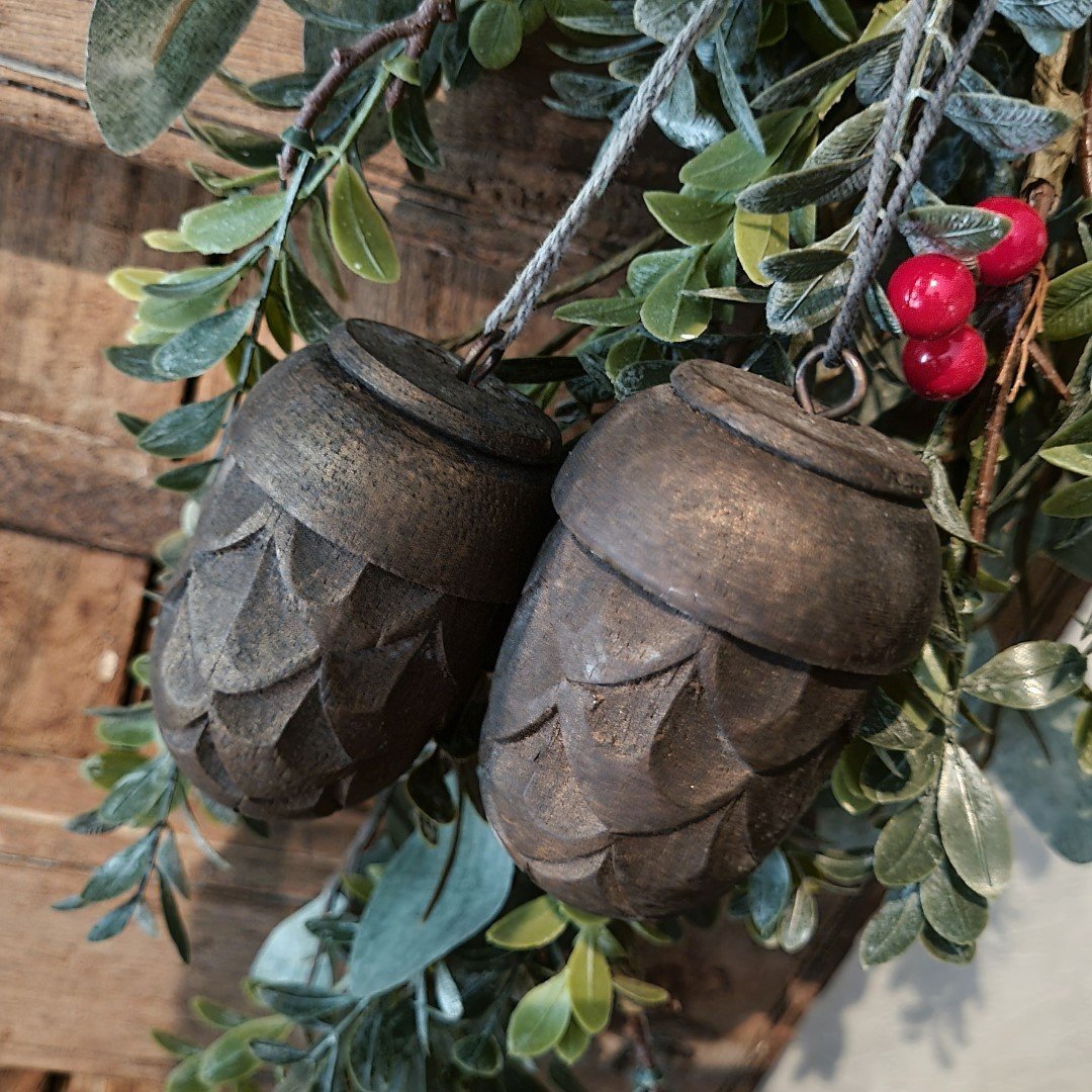 Decoratieve toefhanger || Dennenappel. - Afbeelding 4