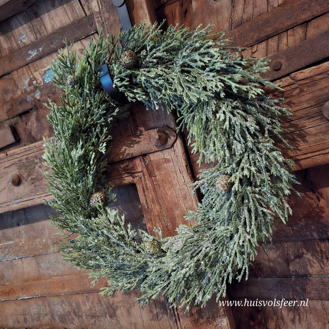 Snowy Pinecone Krans. - Afbeelding 3