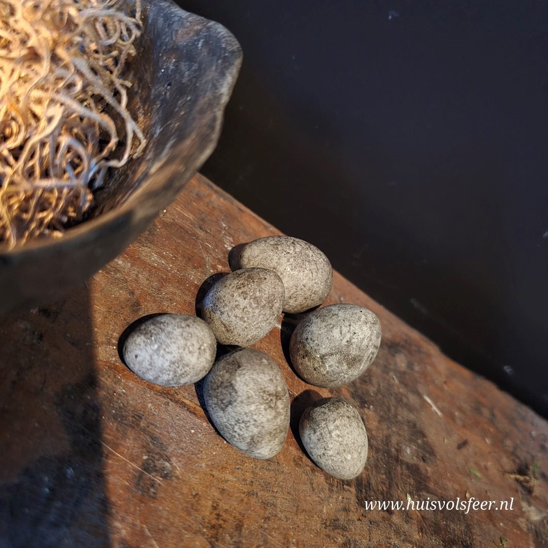 Set van 6 Paaseitjes van Beton- PMR. - Afbeelding 6