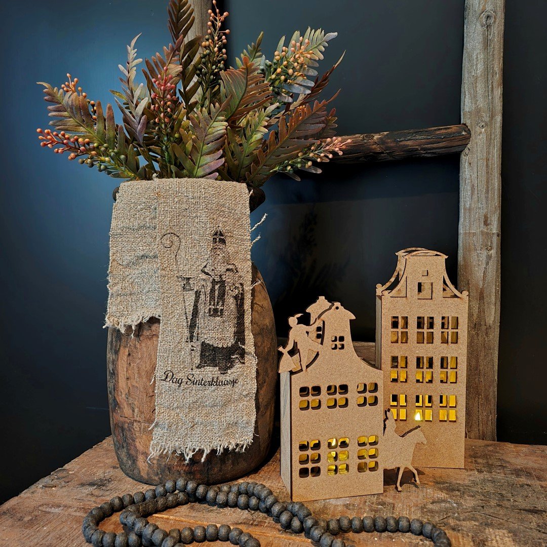 Houten Sinterklaashuisje met Piet & Paard - Afbeelding 7