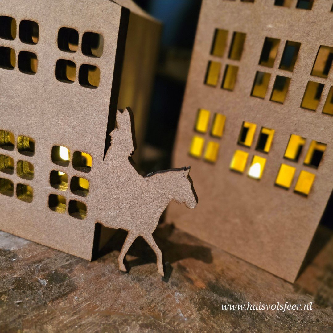 Houten Sinterklaashuisje met Piet & Paard - Afbeelding 21