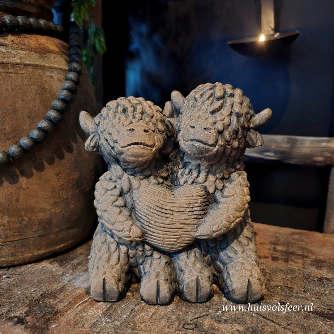 Two Scotty's Fell in Love- Majestic Brown || Brynxz.