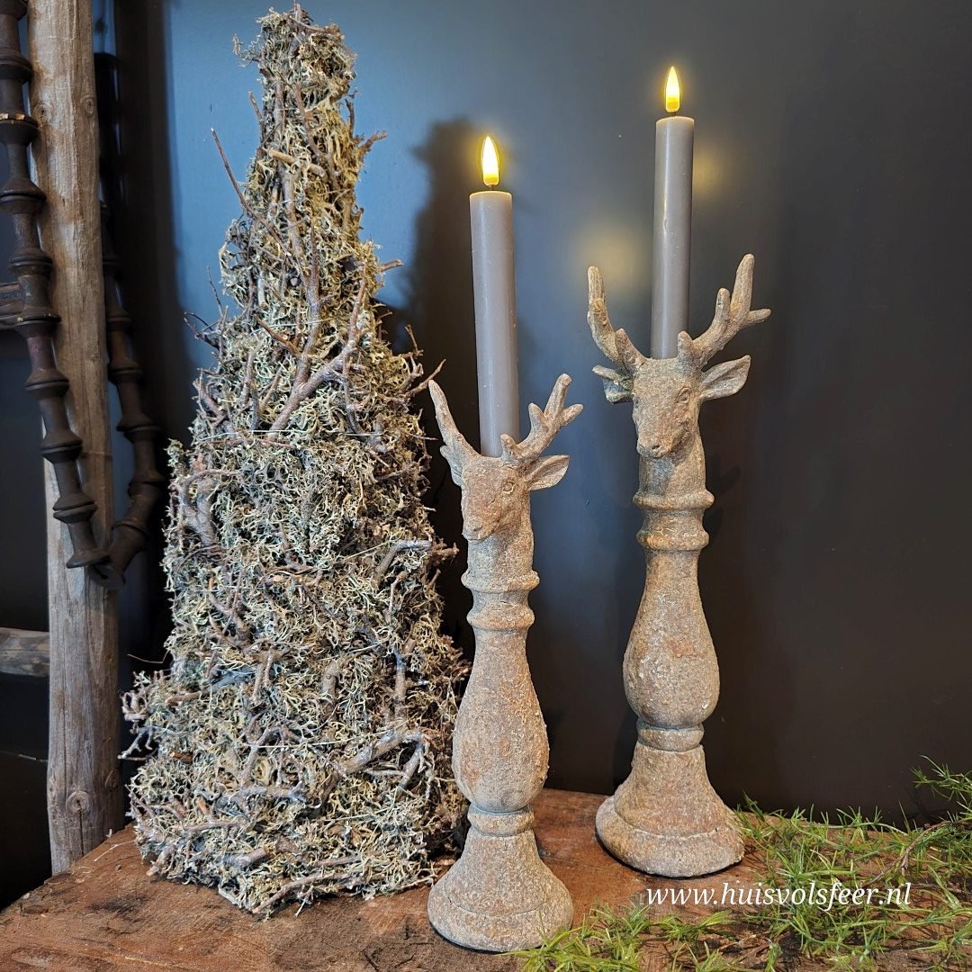 Stone Rustique- Kandelaar Hert voor Dinerkaars || 38 cm.