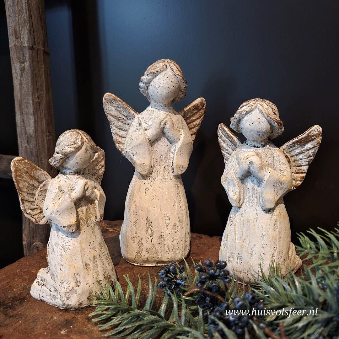 Engel Knielend – Middel (H17 cm)