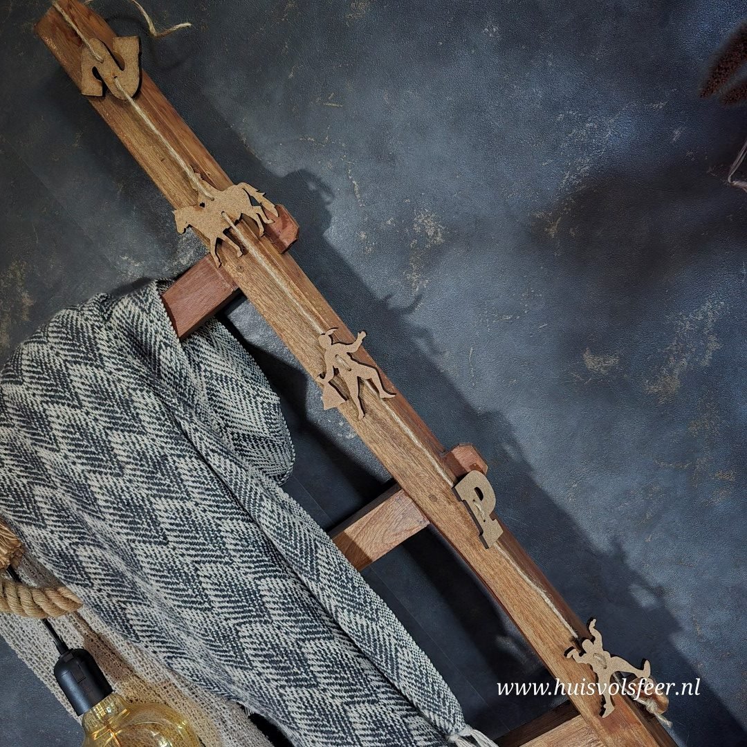 Houten Sinterklaas Slinger- 75 cm || Handmade - Afbeelding 13