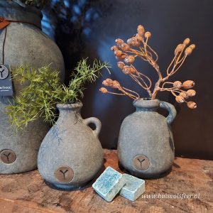 Set of 2 Jugs- Majestic Vintage || Brynxz.