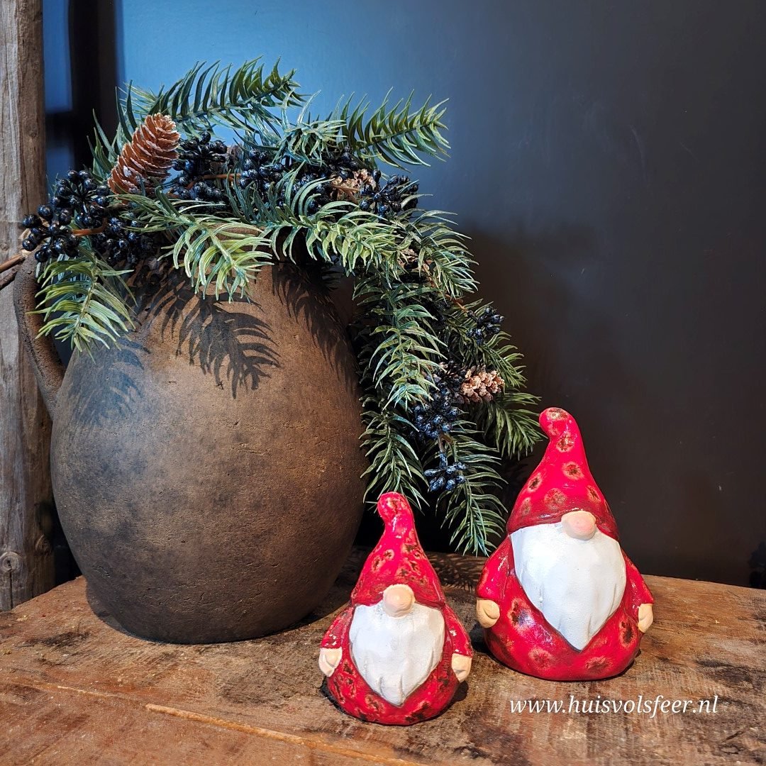 Kerstman Noury || Medium