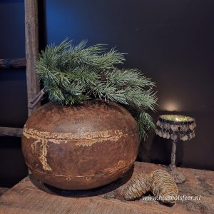 Oude metalen Nagouri vaas/ pot. Bruin.