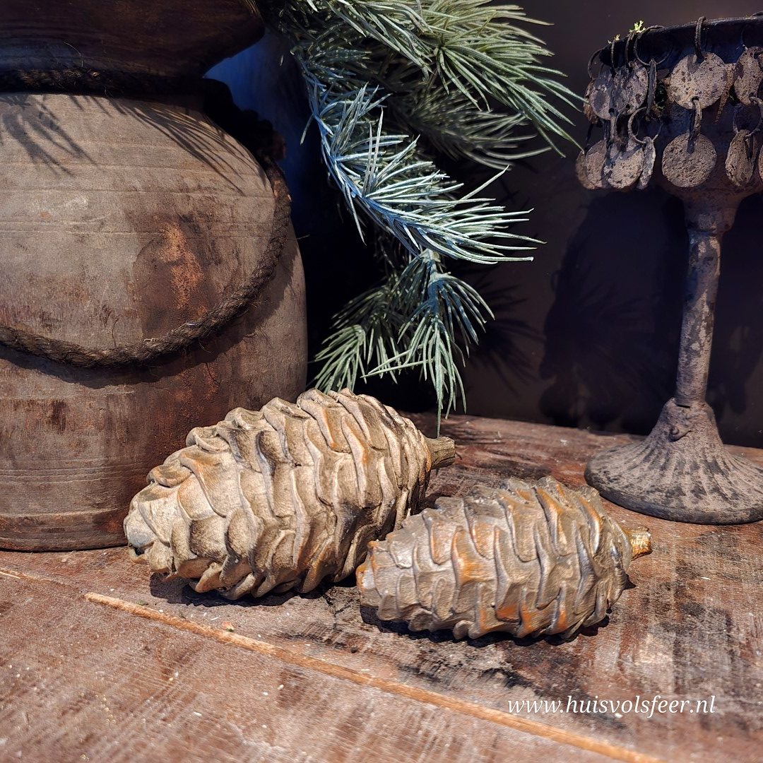 Dennenappel Bruin- Maat M