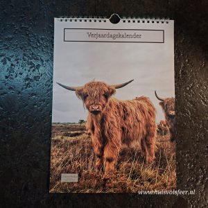 Verjaardagskalender 'Hooglander in de wei'.
