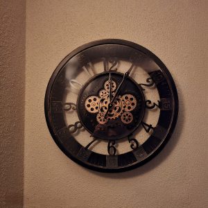 Metalen Klok- Black Gold