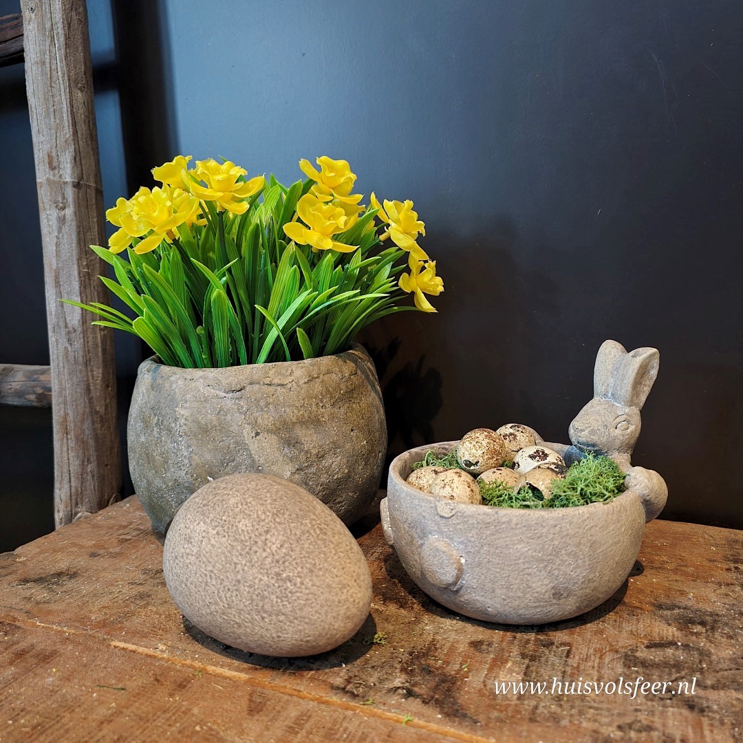 Stenen Schaaltje met Haas - Afbeelding 2