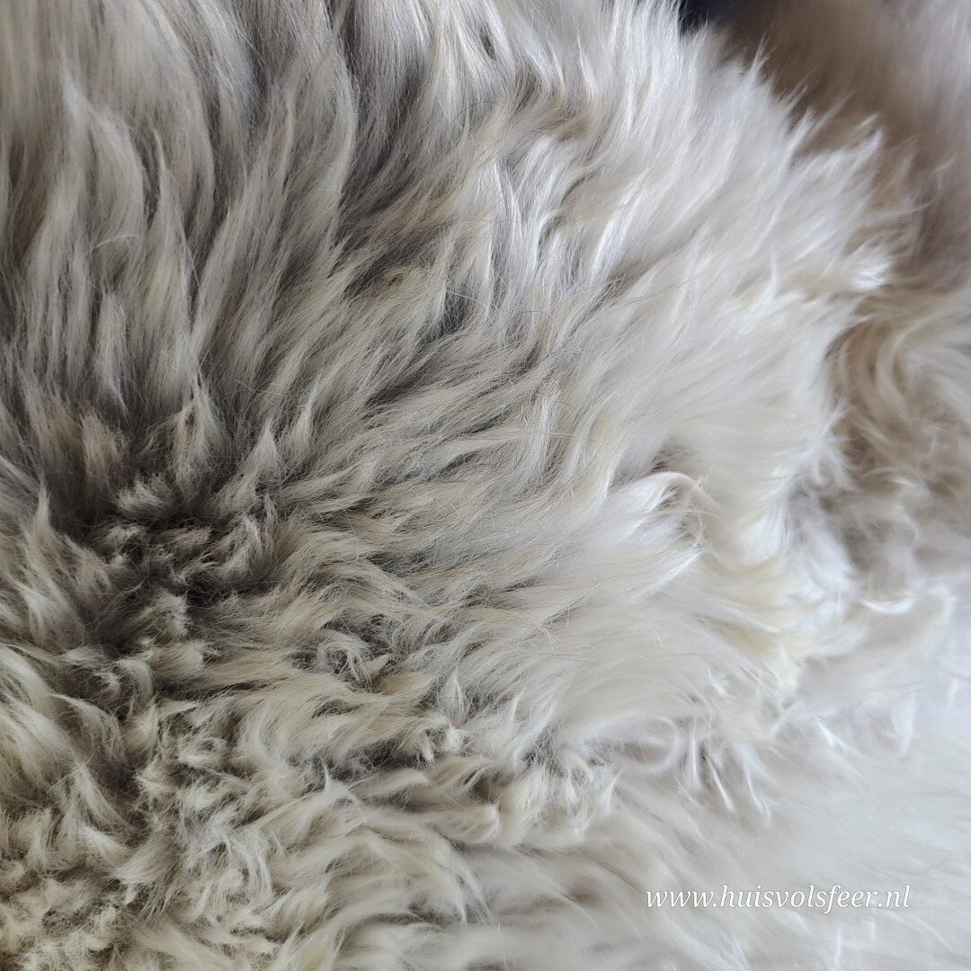 Schapenvacht – Natural Mix || Crème met Donkere Uiteinden - Afbeelding 8