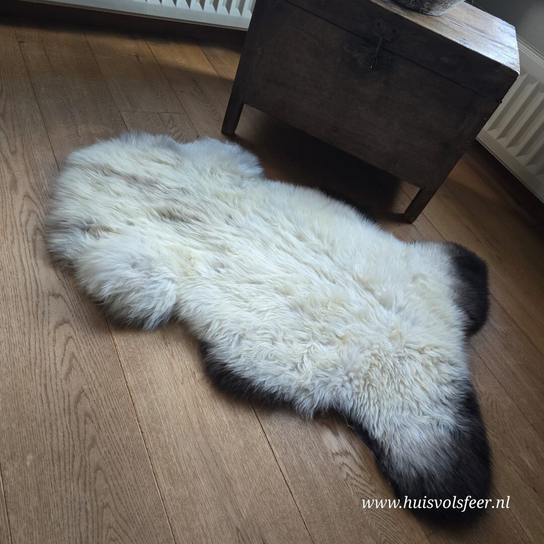 Schapenvacht – Natural Mix || Crème met Donkere Uiteinden - Afbeelding 4