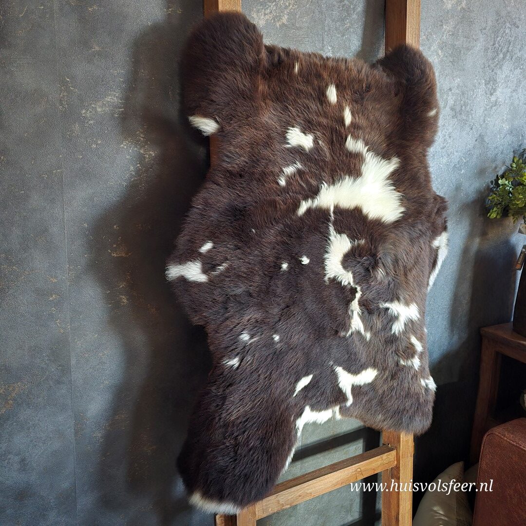 Schapenvacht – Natural Mix || Donkerbruin met Witte Accenten - Afbeelding 6