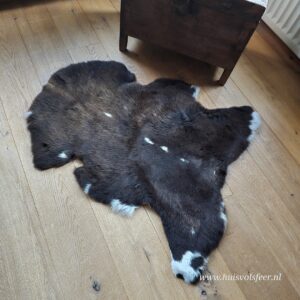 Schapenvacht – Natural Mix || Donkerbruin met Witte Details
