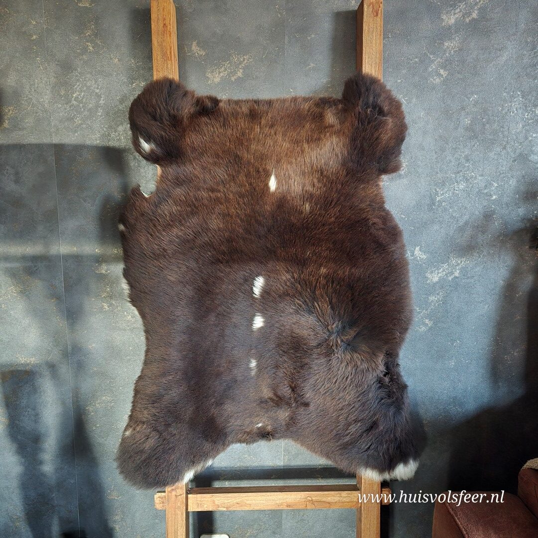 Schapenvacht – Natural Mix || Donkerbruin met Witte Details - Afbeelding 4