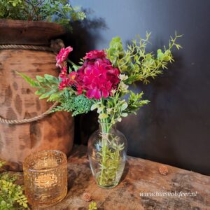 Boeketje Scabiosa in Vaas- Bordeaux || Kunst