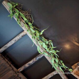 Hanging Eucalyptus Carved- Green || Sylxz