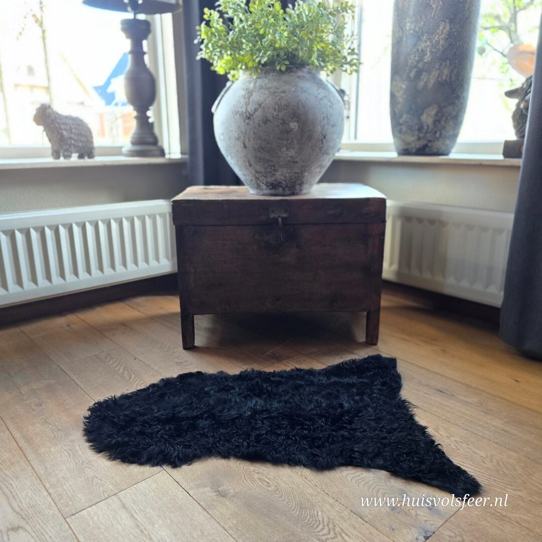 Schapenvacht || Curly Black - Afbeelding 2