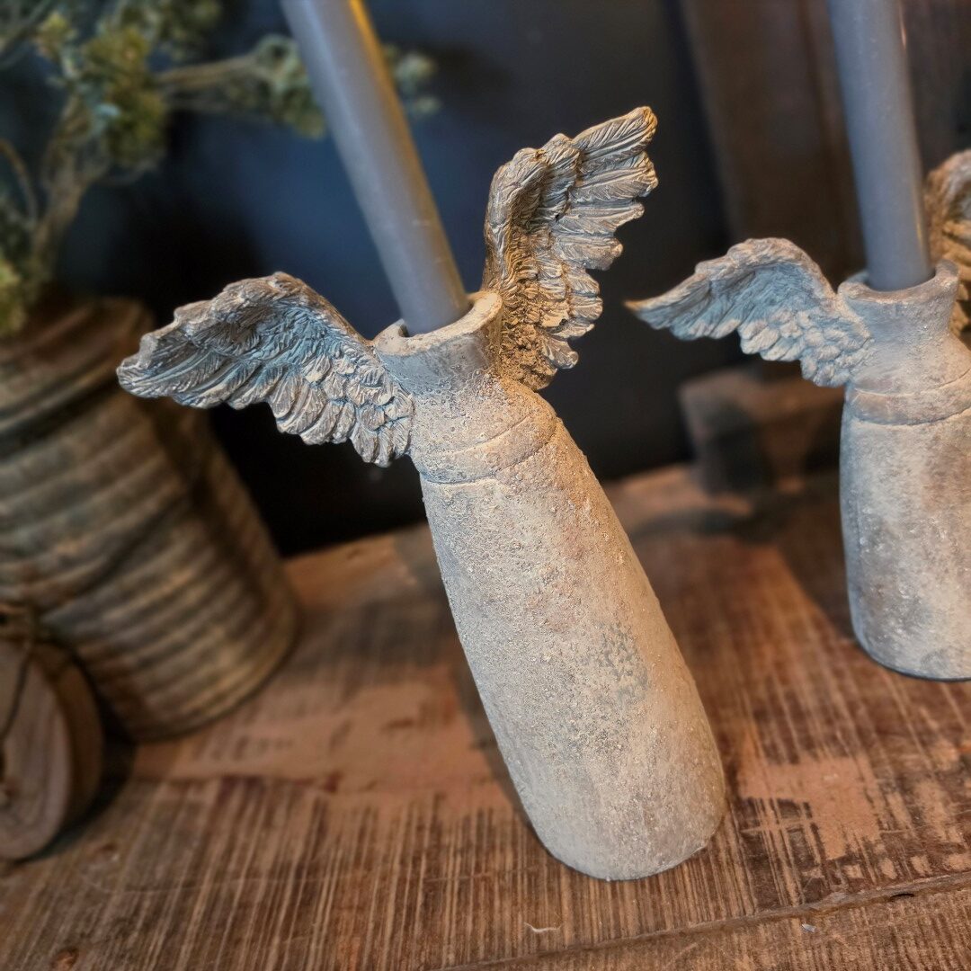 Rustiek Stenen Kandelaar met Vleugels || 27 cm - Afbeelding 3