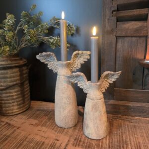 Rustiek Stenen Kandelaar met Vleugels || 27 cm
