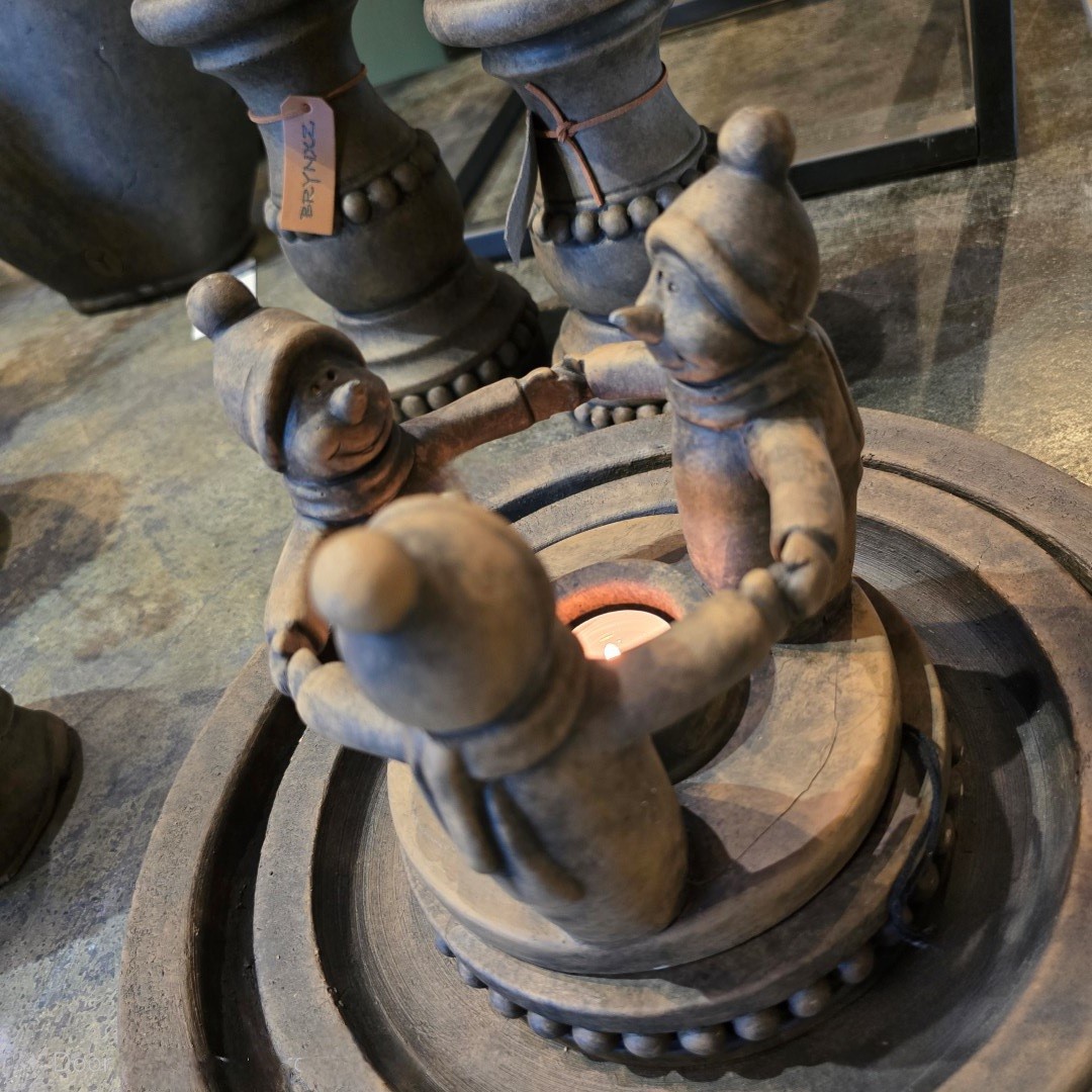 Circle of Snowmen with Tealightcup- Majestic Brown || Brynxz - Afbeelding 5