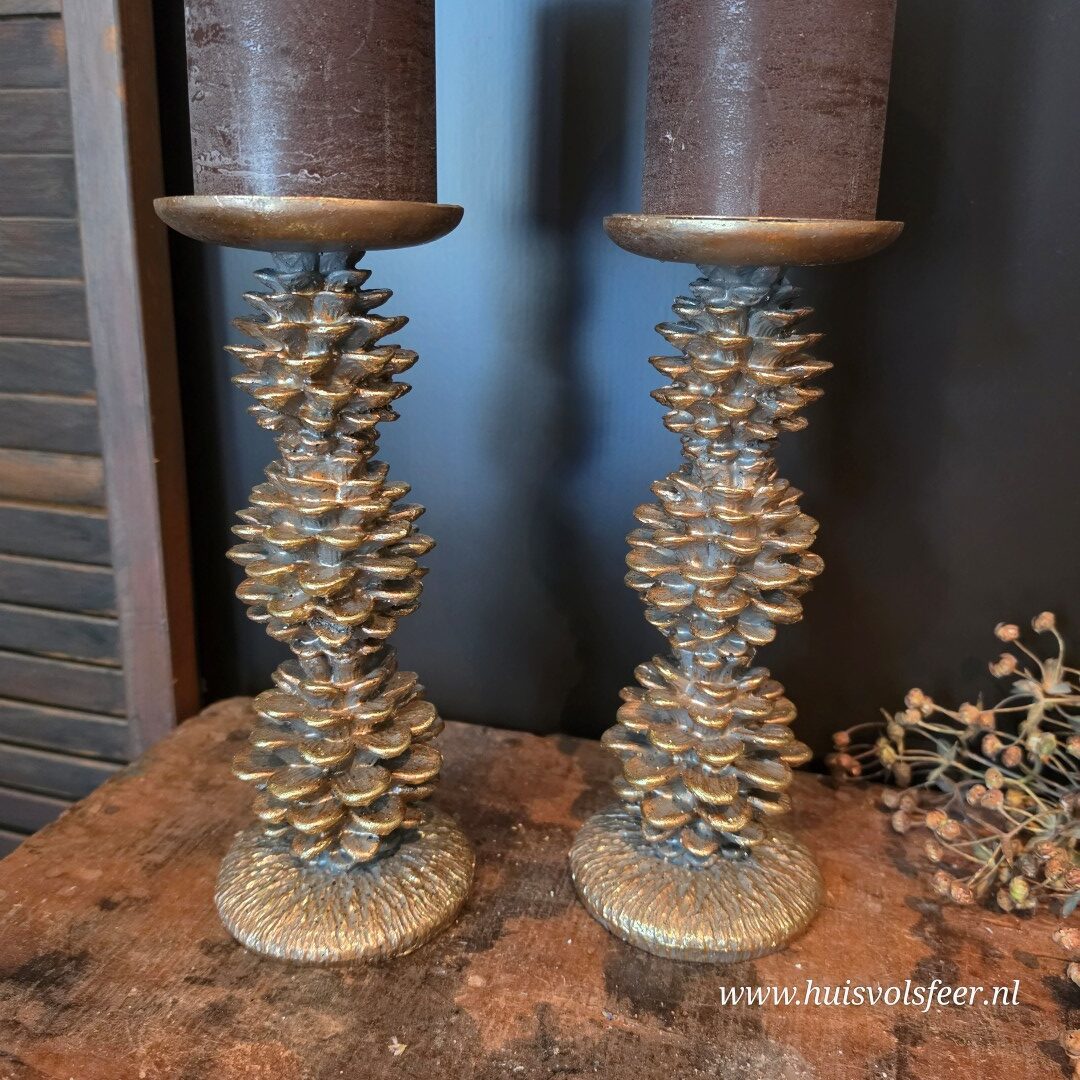 Kandelaar met Dennenappels- Goud || 25 cm - Afbeelding 3