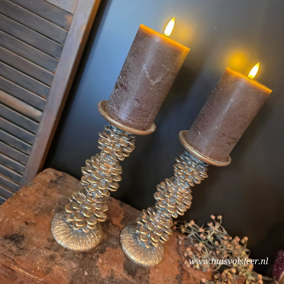 Kandelaar met Dennenappels- Goud || 25 cm - Afbeelding 4