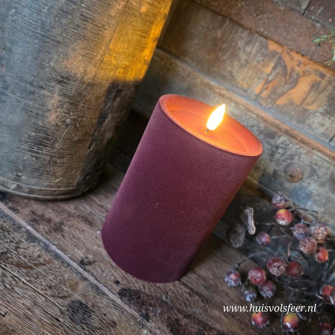 Stompkaars Led Velvet Ø10 x H15 cm- Paars || Elegance - Afbeelding 4