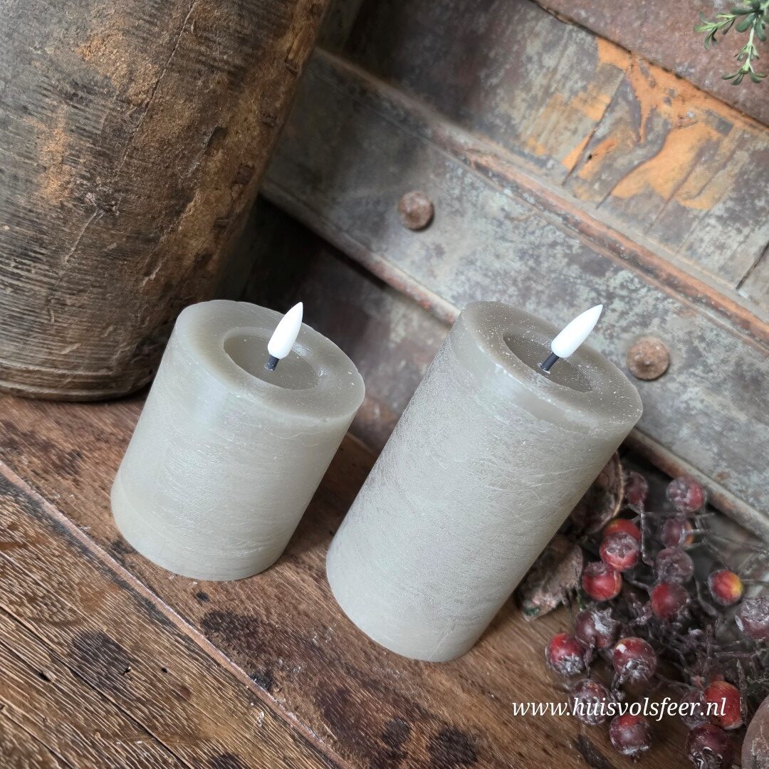 Stompkaars Led Wax Ø7,5 x H8 cm- Grijs/ Taupe || Elegance - Afbeelding 5