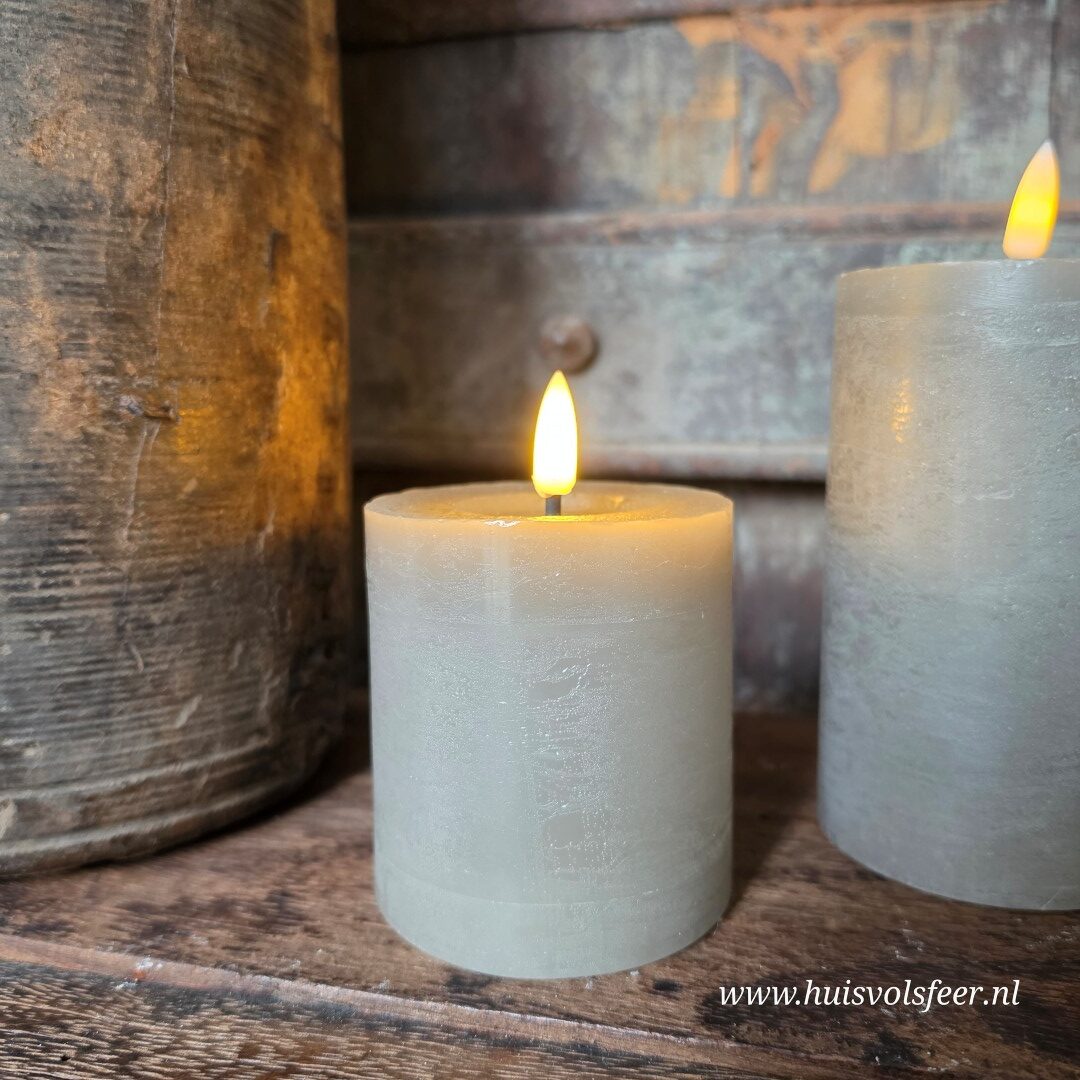 Stompkaars Led Wax Ø7,5 x H8 cm- Grijs/ Taupe || Elegance - Afbeelding 3