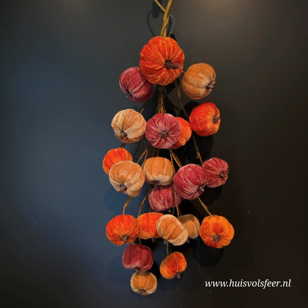 Toefhanger met Velvet Pompoenen || 54 cm - Afbeelding 2