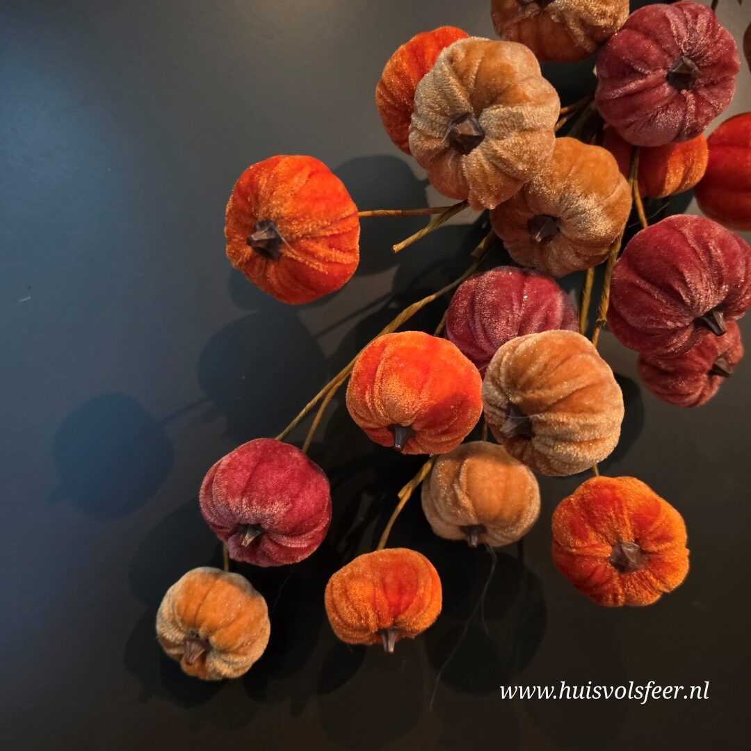 Toefhanger met Velvet Pompoenen || 54 cm - Afbeelding 6