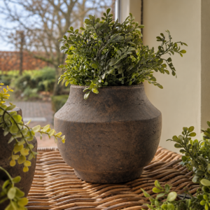 Planter Grandeur Neck L- Majestic Brown || Brynxz